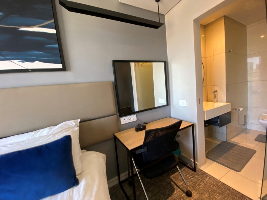 To Let 1 Bedroom Property for Rent in Sandown Gauteng