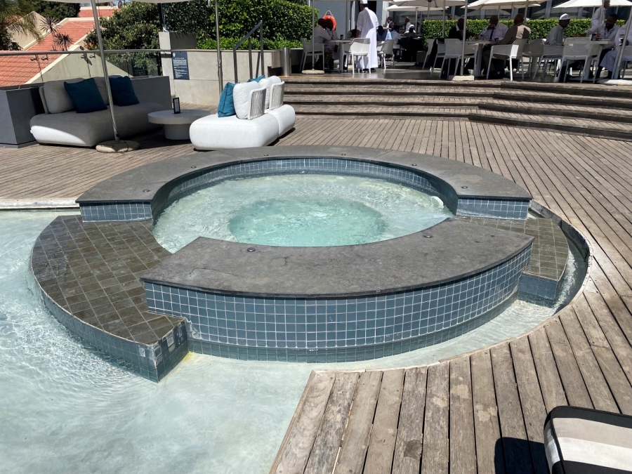 To Let 1 Bedroom Property for Rent in Sandown Gauteng