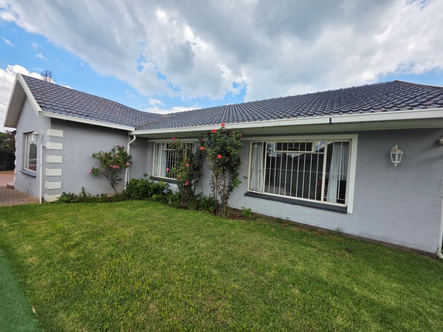 4 Bedroom Property for Sale in Blairgowrie Gauteng