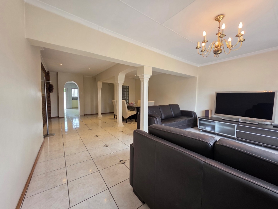 4 Bedroom Property for Sale in Blairgowrie Gauteng