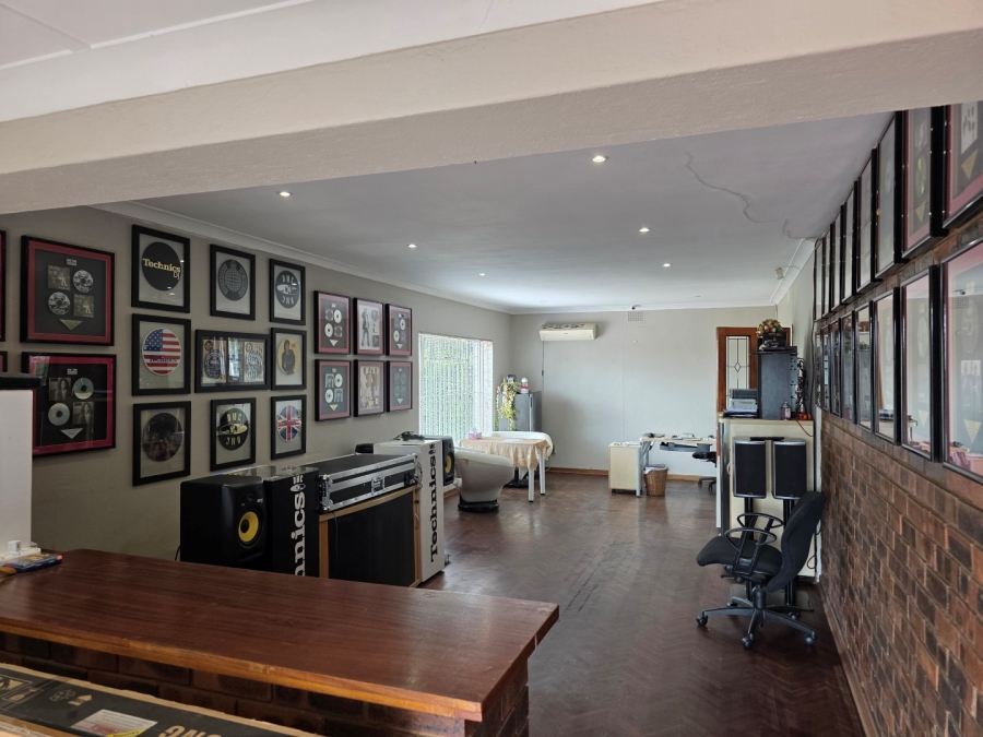 4 Bedroom Property for Sale in Blairgowrie Gauteng