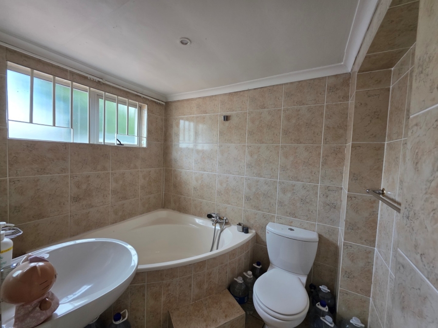 4 Bedroom Property for Sale in Blairgowrie Gauteng