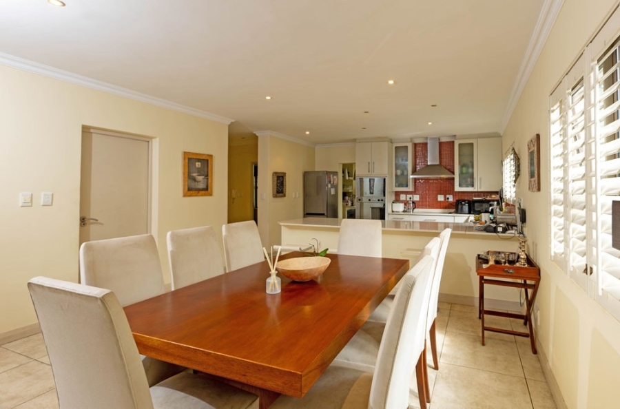 3 Bedroom Property for Sale in Waverley Gauteng