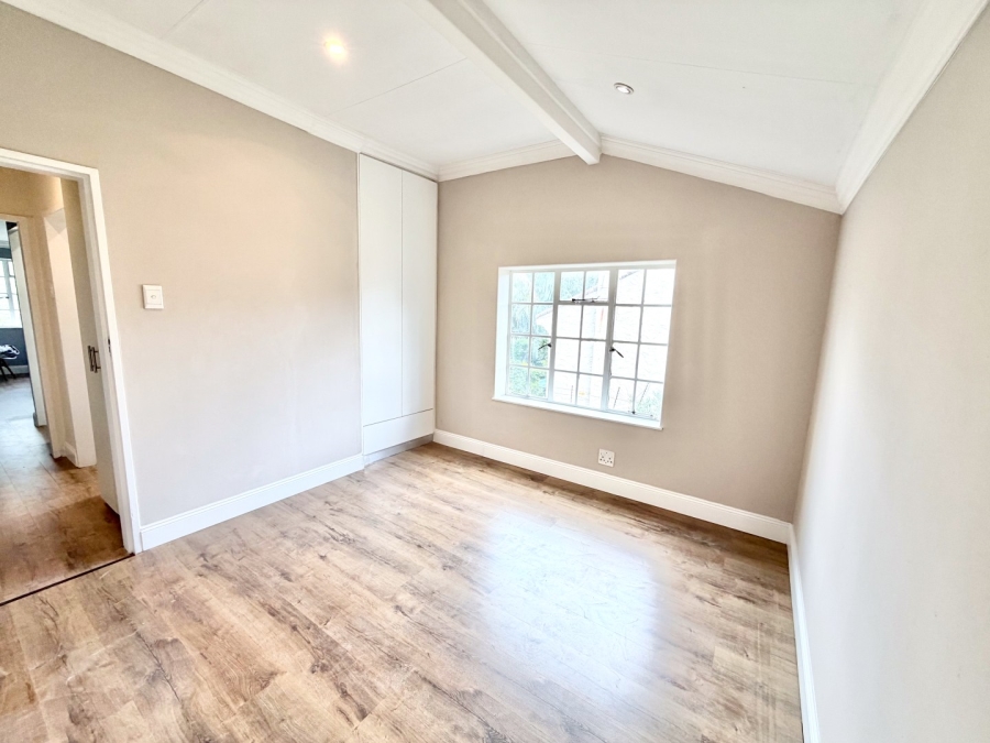 2 Bedroom Property for Sale in Woodmead Gauteng