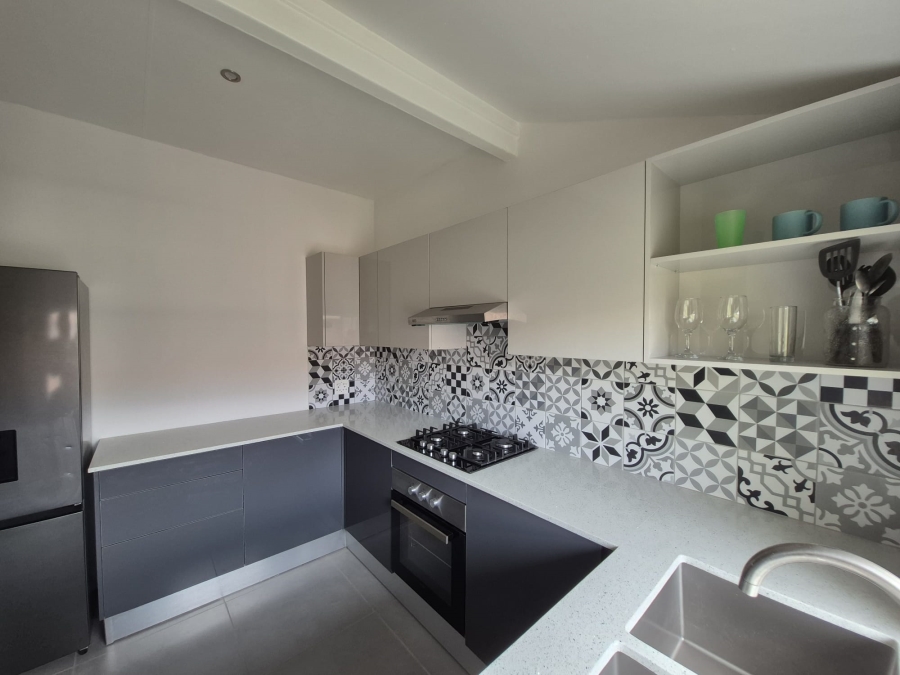 2 Bedroom Property for Sale in Woodmead Gauteng