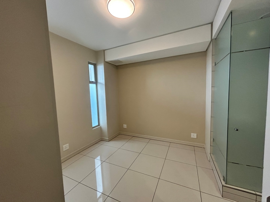 To Let 2 Bedroom Property for Rent in Rosebank Gauteng