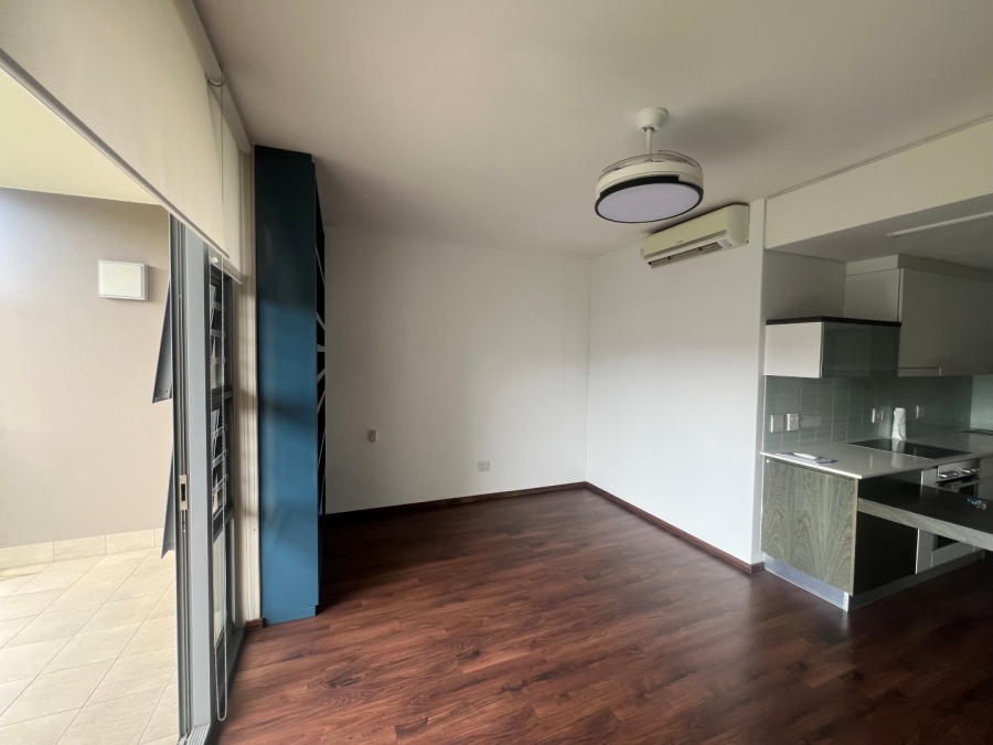 To Let 1 Bedroom Property for Rent in Houghton Estate Gauteng