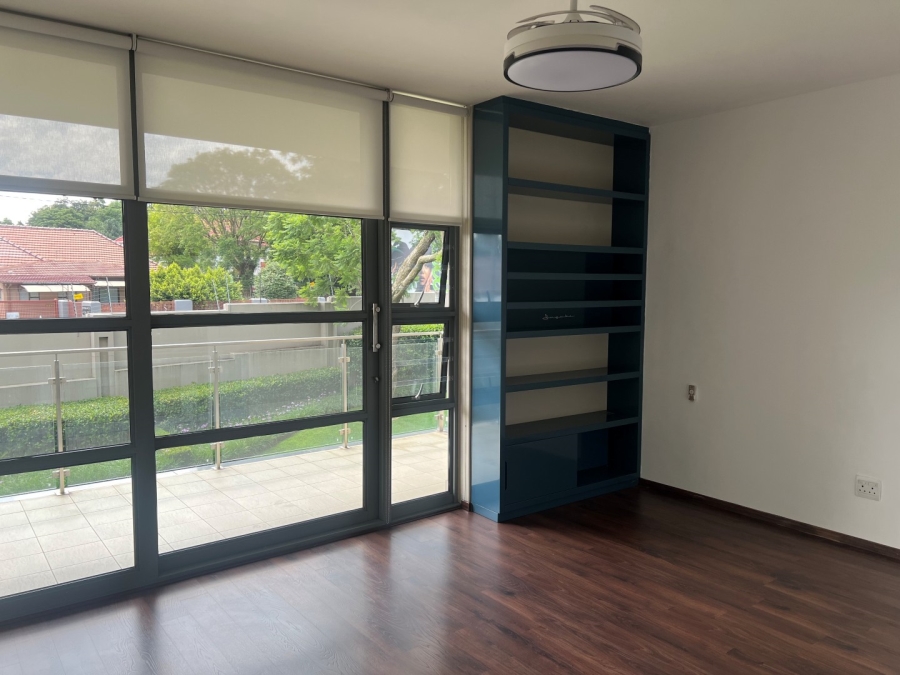 To Let 1 Bedroom Property for Rent in Houghton Estate Gauteng