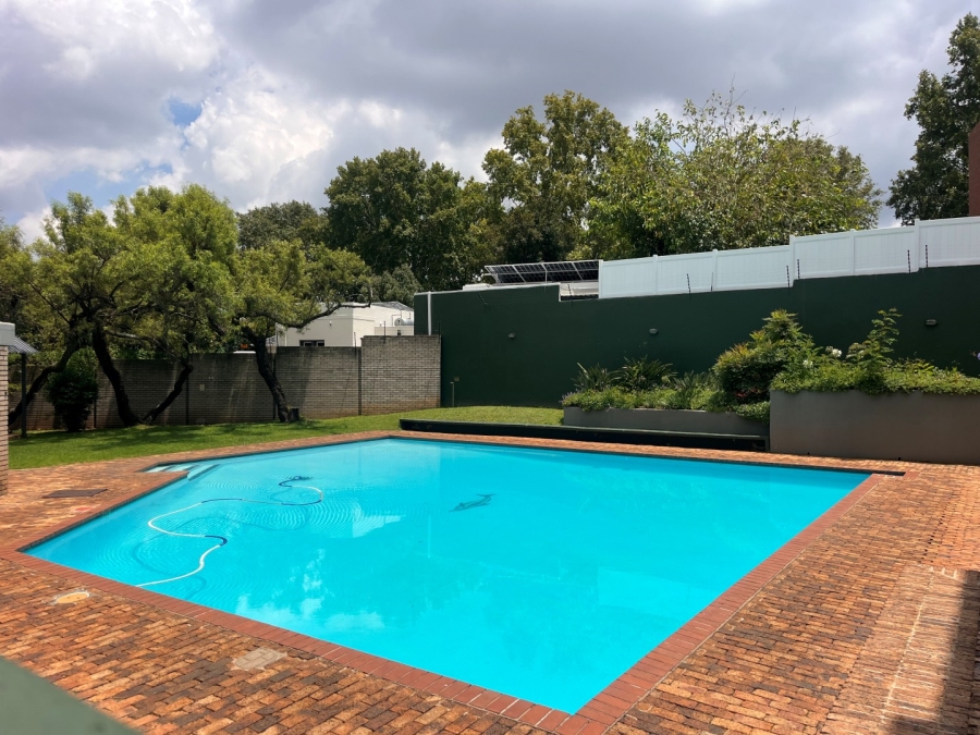 To Let 1 Bedroom Property for Rent in Norwood Gauteng