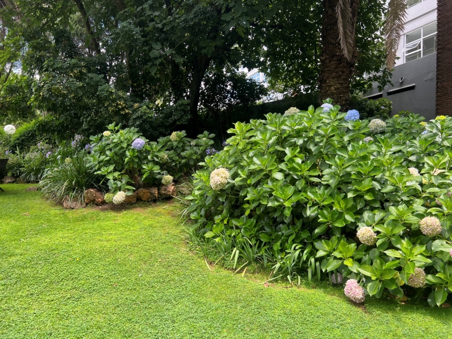 1 Bedroom Property for Sale in Kentview Gauteng