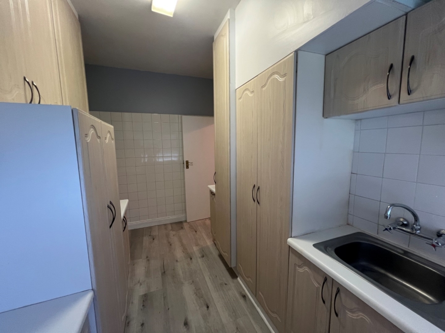 1 Bedroom Property for Sale in Kentview Gauteng