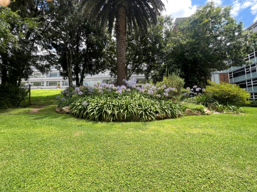 1 Bedroom Property for Sale in Kentview Gauteng