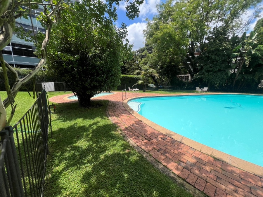 1 Bedroom Property for Sale in Kentview Gauteng