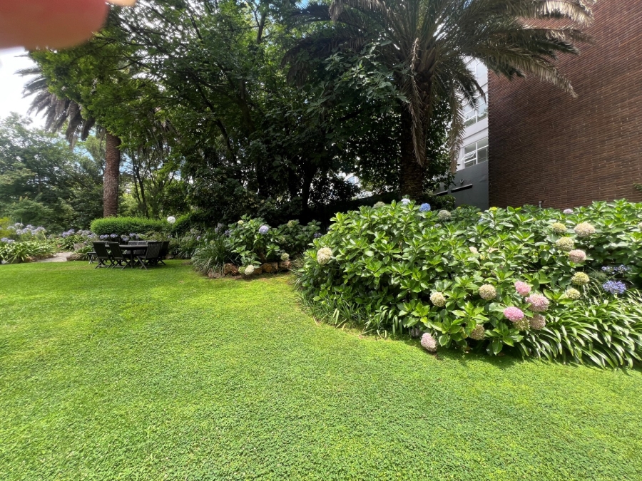 1 Bedroom Property for Sale in Kentview Gauteng