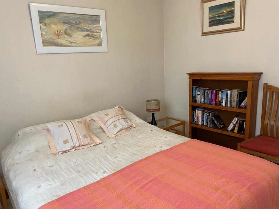 To Let 1 Bedroom Property for Rent in Linden Gauteng