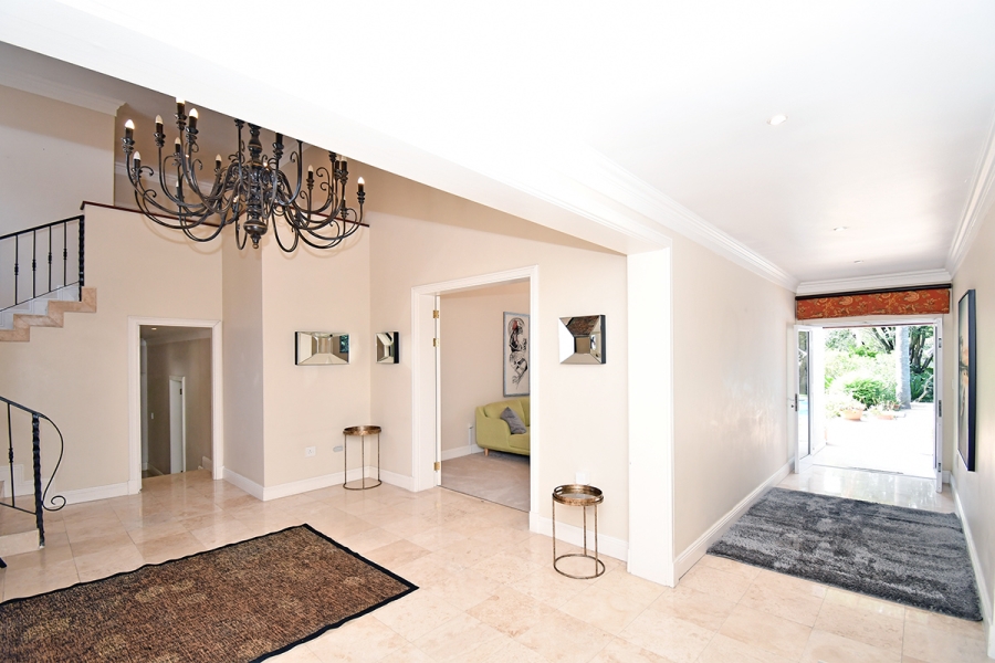 To Let 4 Bedroom Property for Rent in Morningside Gauteng