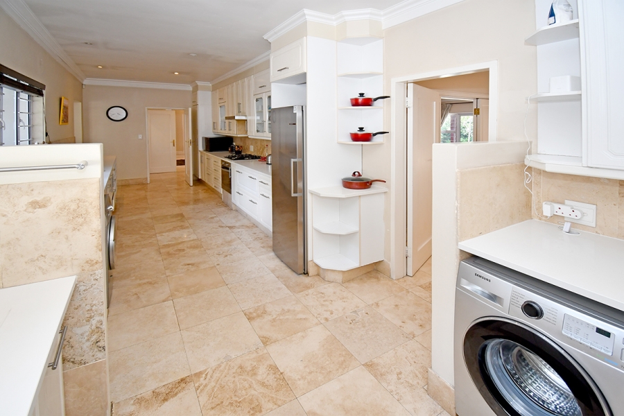 To Let 4 Bedroom Property for Rent in Morningside Gauteng