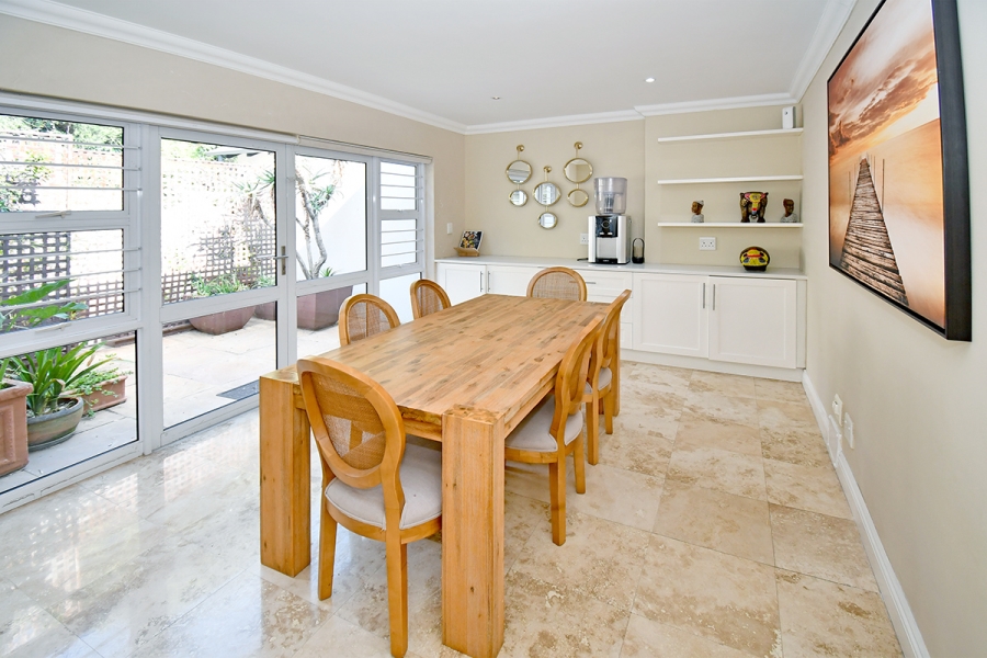 To Let 4 Bedroom Property for Rent in Morningside Gauteng