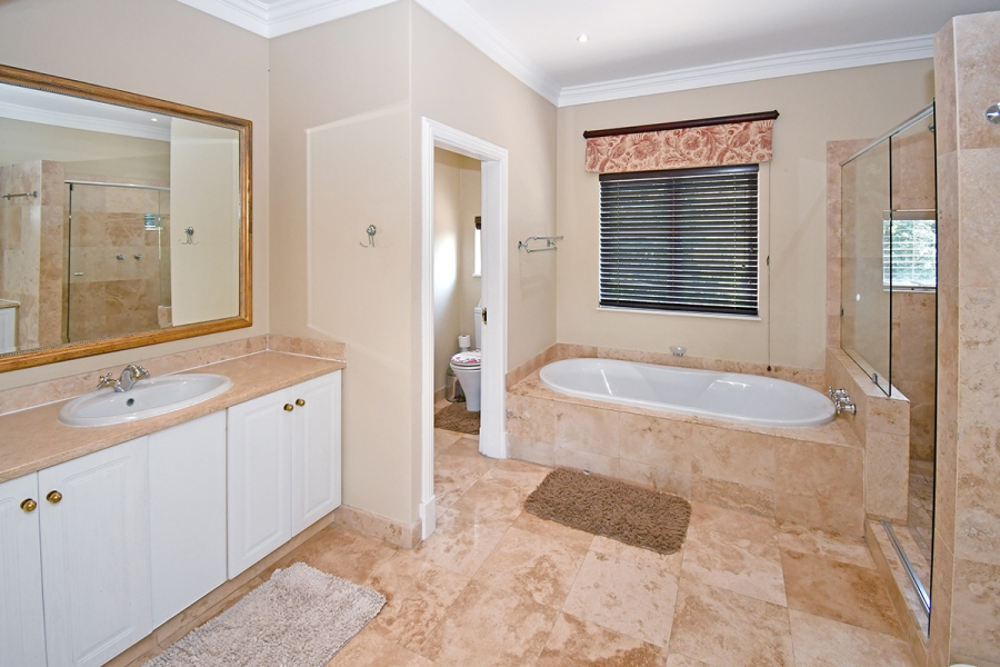 To Let 4 Bedroom Property for Rent in Morningside Gauteng