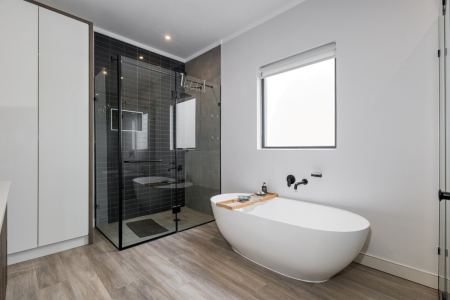 4 Bedroom Property for Sale in Bryanston Gauteng