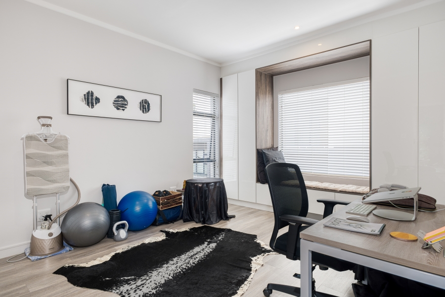 4 Bedroom Property for Sale in Bryanston Gauteng