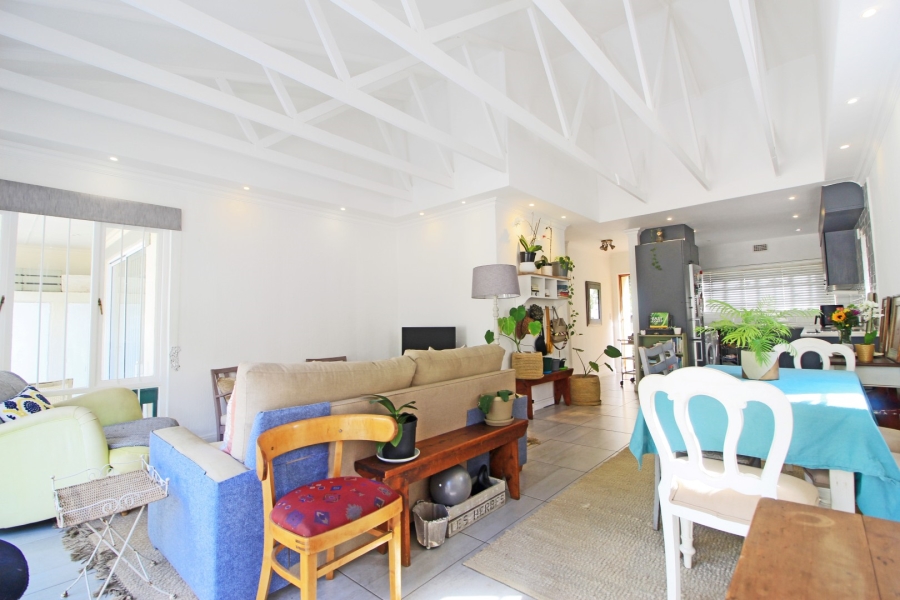 2 Bedroom Property for Sale in Bryanston Gauteng