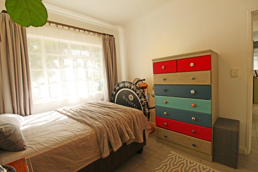 2 Bedroom Property for Sale in Bryanston Gauteng