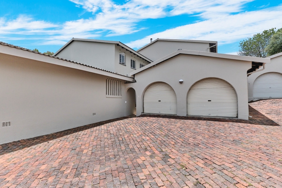 3 Bedroom Property for Sale in Morningside Manor Gauteng