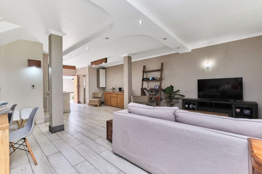 3 Bedroom Property for Sale in Morningside Manor Gauteng