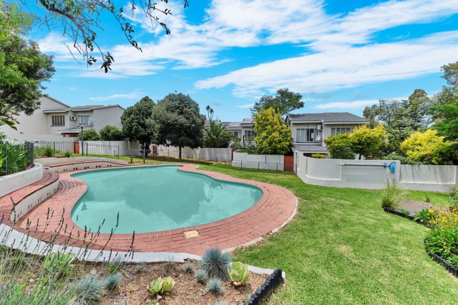 3 Bedroom Property for Sale in Morningside Manor Gauteng