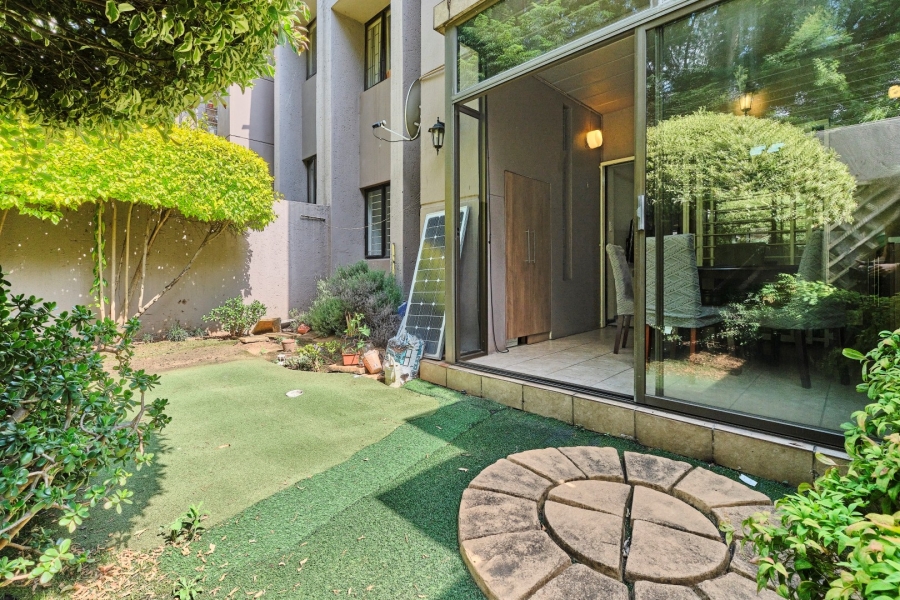 2 Bedroom Property for Sale in Woodmead Gauteng