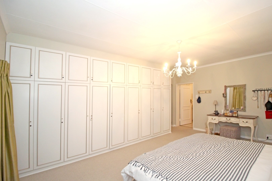 8 Bedroom Property for Sale in Bryanston Gauteng