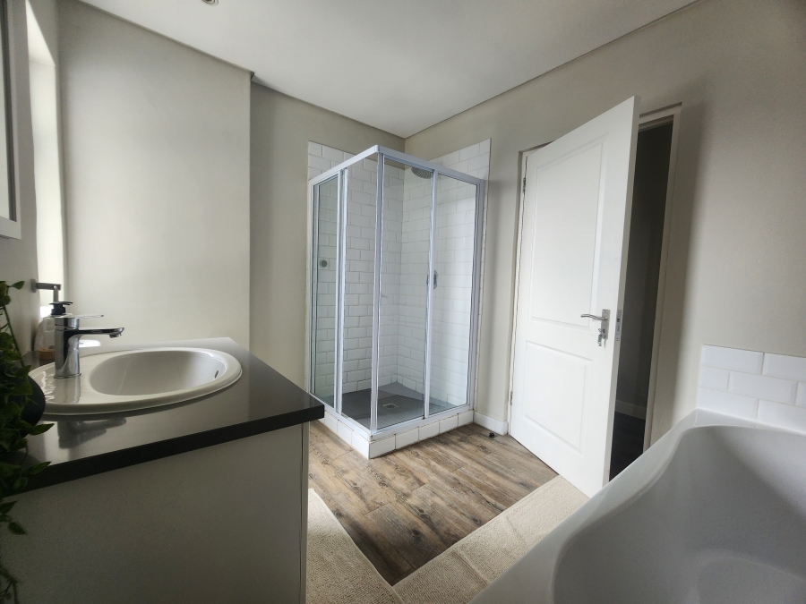 To Let 3 Bedroom Property for Rent in Bryanston Gauteng