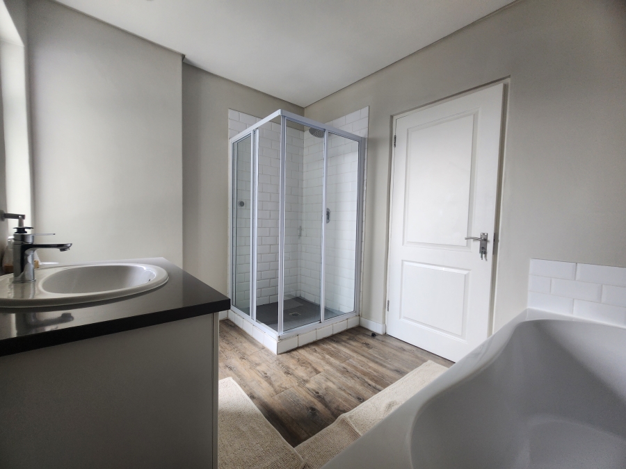 To Let 3 Bedroom Property for Rent in Bryanston Gauteng