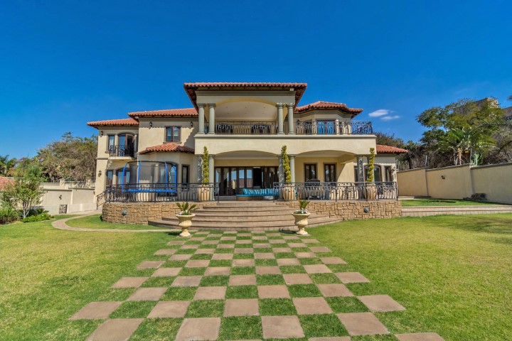 5 Bedroom Property for Sale in Bryanston Gauteng