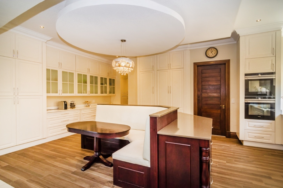 5 Bedroom Property for Sale in Bryanston Gauteng