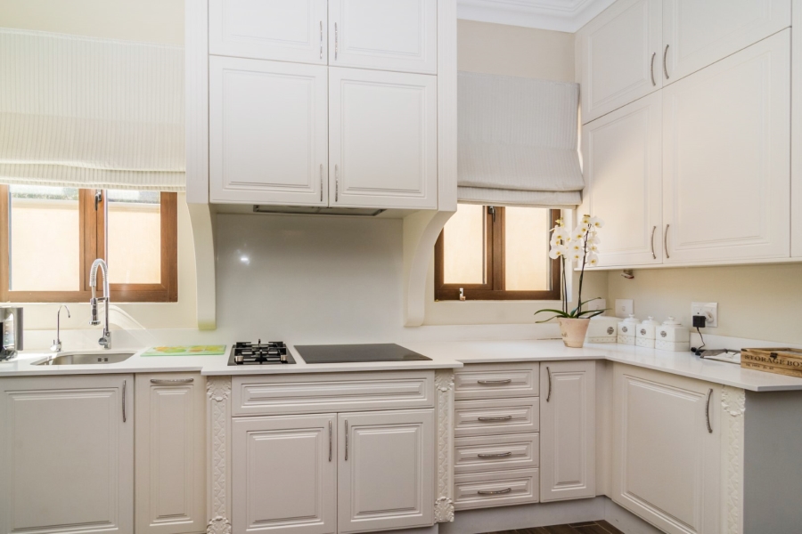 5 Bedroom Property for Sale in Bryanston Gauteng