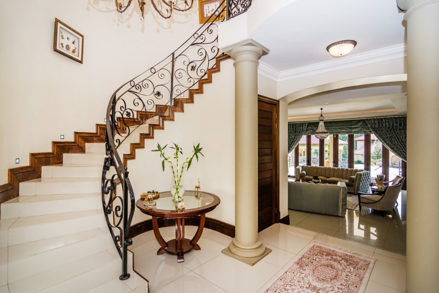 5 Bedroom Property for Sale in Bryanston Gauteng