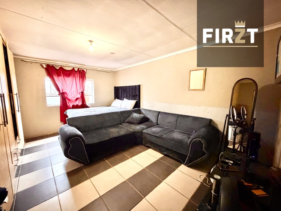 4 Bedroom Property for Sale in Leboeng Gauteng