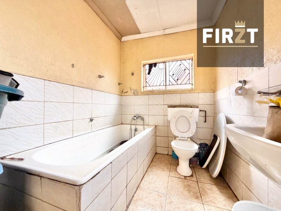 4 Bedroom Property for Sale in Leboeng Gauteng