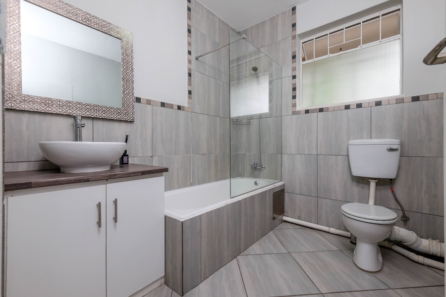 2 Bedroom Property for Sale in Craighall Park Gauteng