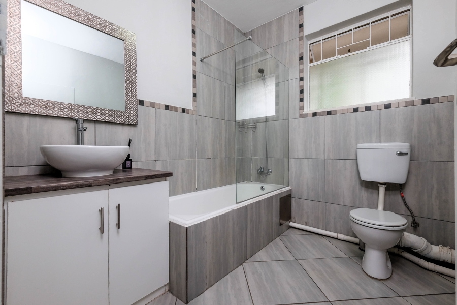 2 Bedroom Property for Sale in Craighall Park Gauteng