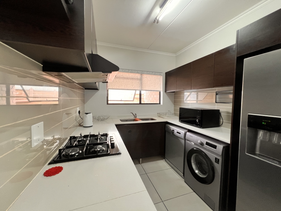 To Let 3 Bedroom Property for Rent in Kyalami Hills Gauteng