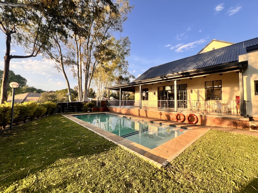 To Let 3 Bedroom Property for Rent in Kyalami Hills Gauteng