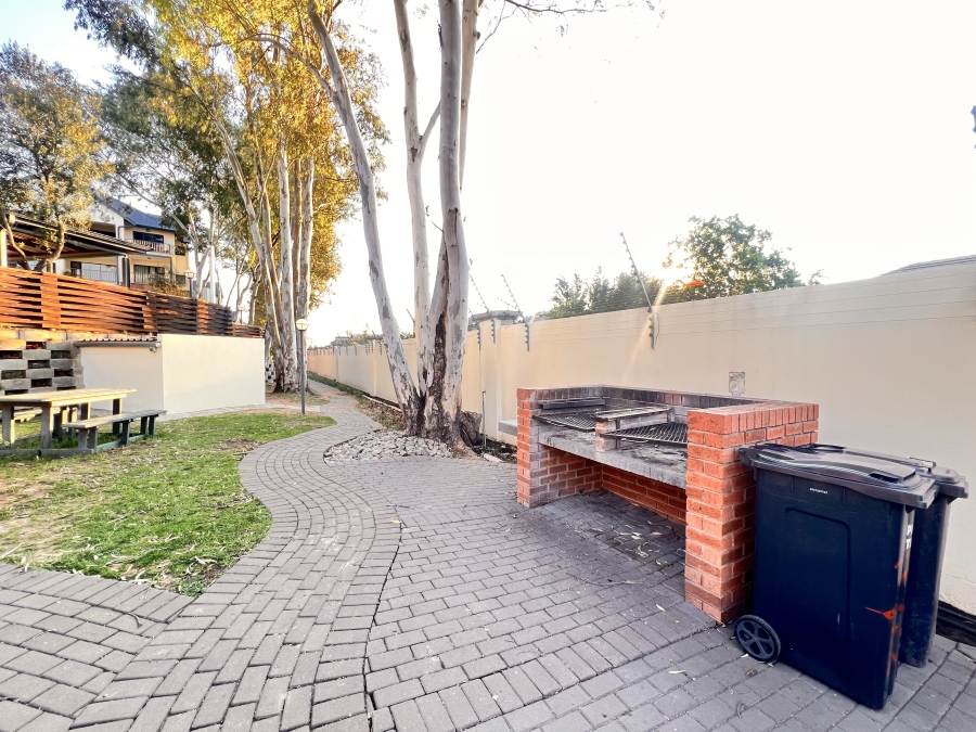 To Let 3 Bedroom Property for Rent in Kyalami Hills Gauteng
