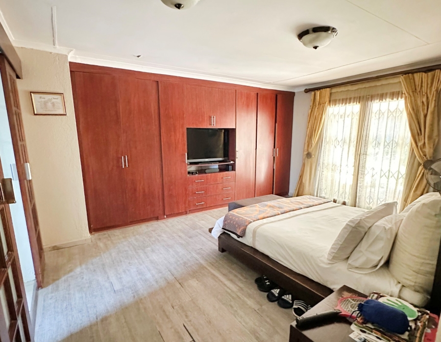 4 Bedroom Property for Sale in Paulshof Gauteng