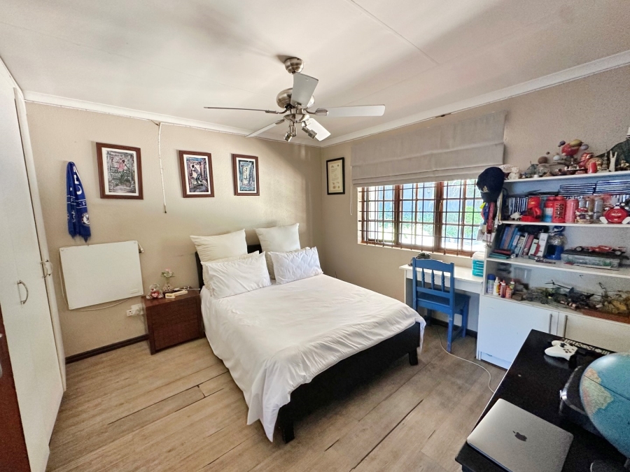 4 Bedroom Property for Sale in Paulshof Gauteng