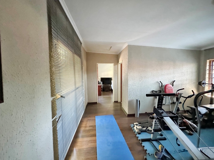 4 Bedroom Property for Sale in Paulshof Gauteng