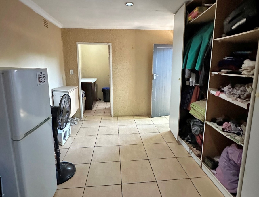 4 Bedroom Property for Sale in Paulshof Gauteng