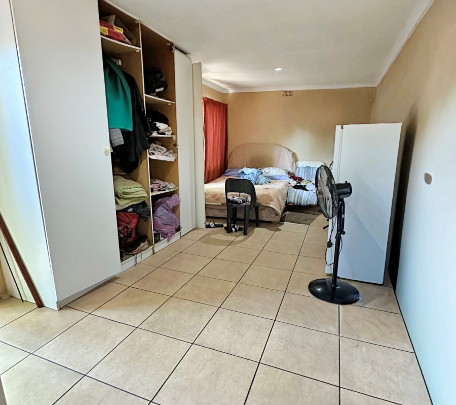 4 Bedroom Property for Sale in Paulshof Gauteng